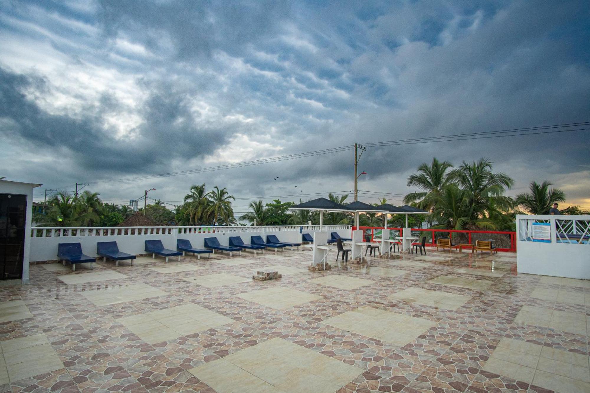 Hotel Playa Divina Coveñas 外观 照片