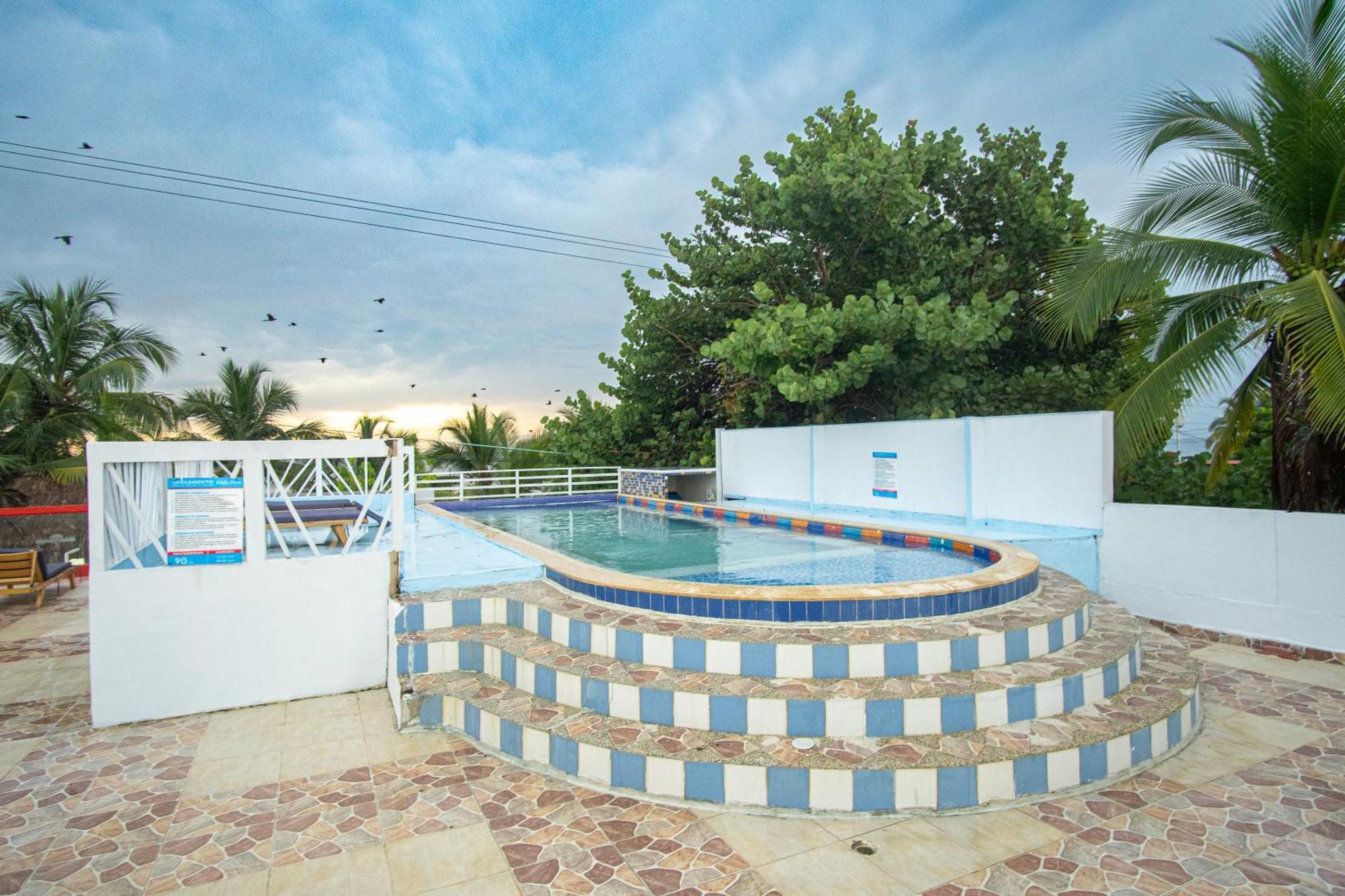 Hotel Playa Divina Coveñas 外观 照片
